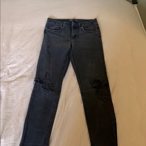 ZARA blacked ripped jeans
